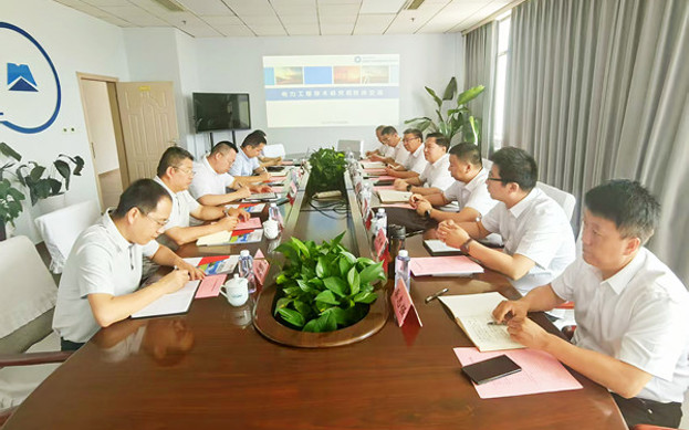 標(biāo)題：內(nèi)蒙古能源發(fā)電投資集團(tuán)有限公司電力工程技術(shù)研究院院長(zhǎng)李亮一行到呼和浩特分院座談交流
瀏覽次數(shù)：45
發(fā)表時(shí)間：2025-07-21